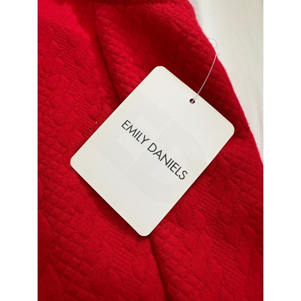 NWT Emily Daniels Red Cable Knit Sweater Vest Full Zip Mock Neck Women's Large - Picture 2 of 7